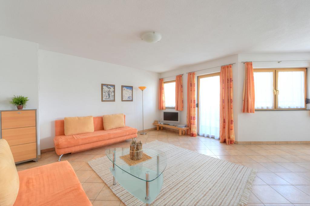 Appartement Strolz Schnann Zimmer foto